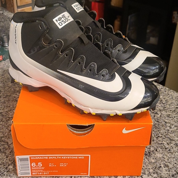 Nike Other - Nike Baseball cleats